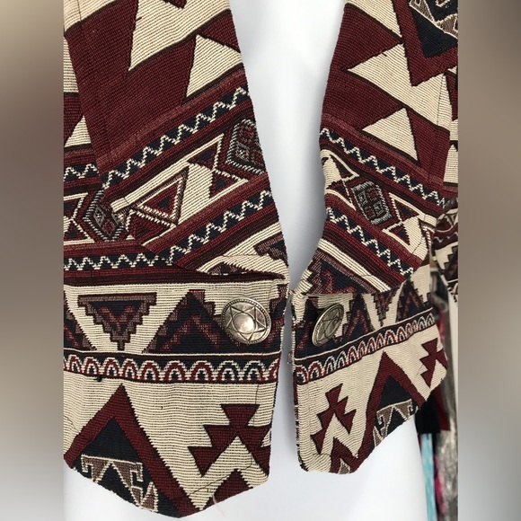 NEW Southwestern Women's Cropped Jacket - Picture 3 of 5